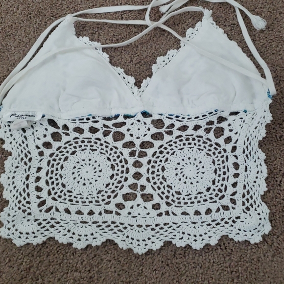 Embroidered knit top - Picture 2 of 2